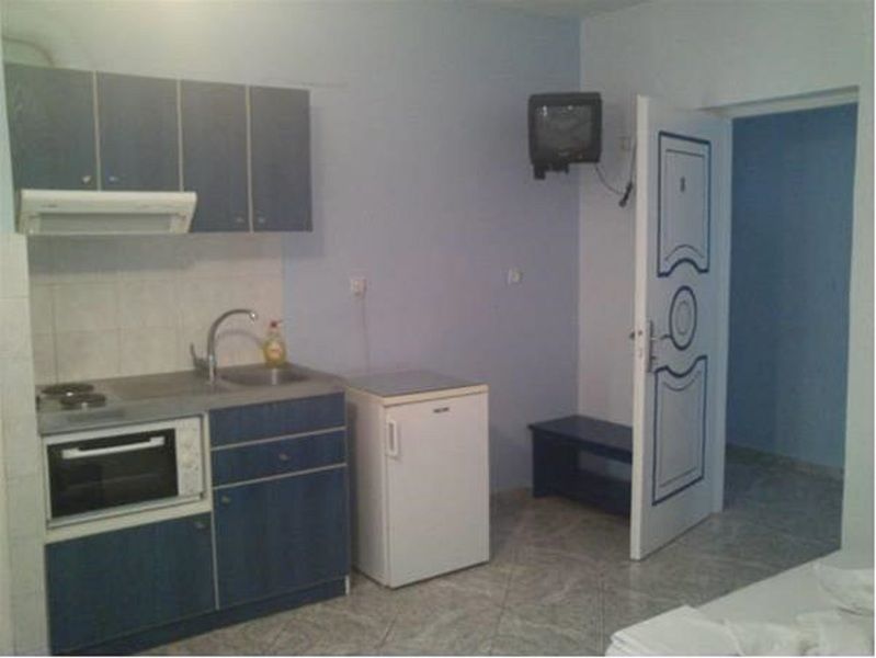 Christos Makrinos Rooms Adamantas  Exterior foto